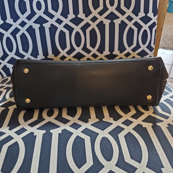 Tignanello Black Leather Bag - Picture 2 of 4